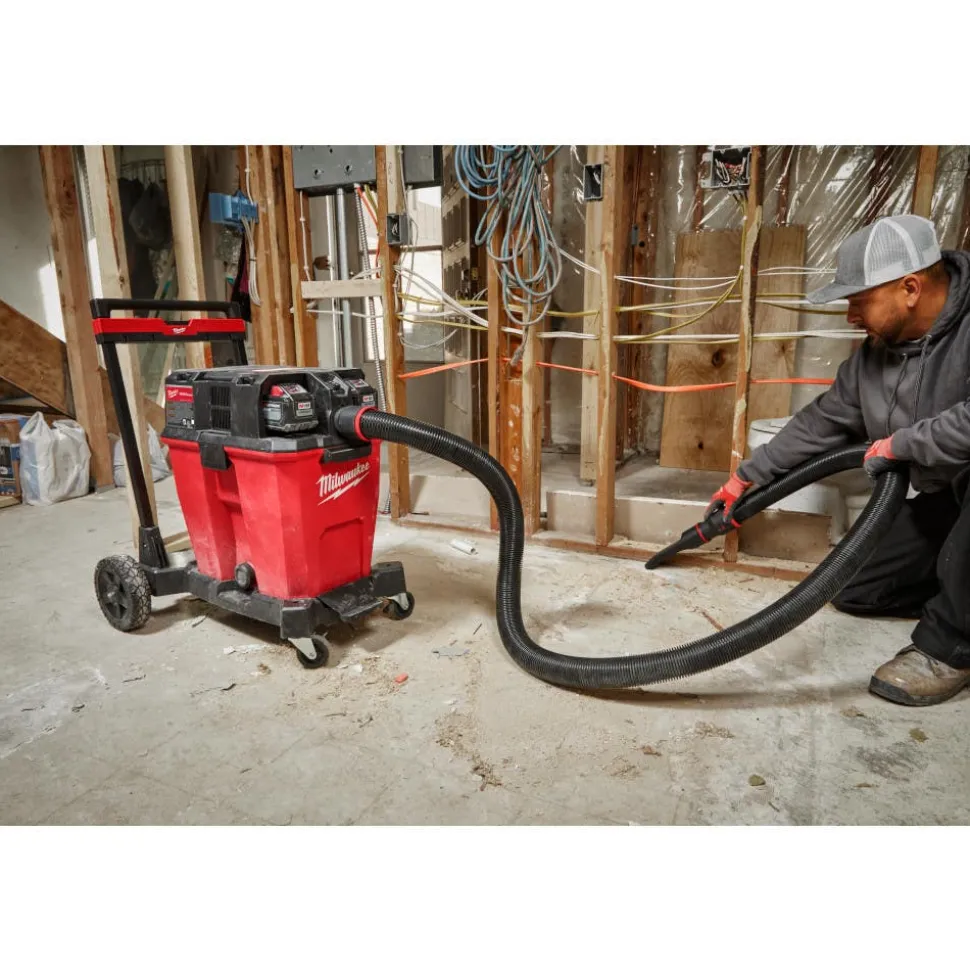 Milwaukee 2-1/2" Curved Nozzle 49-90-2003